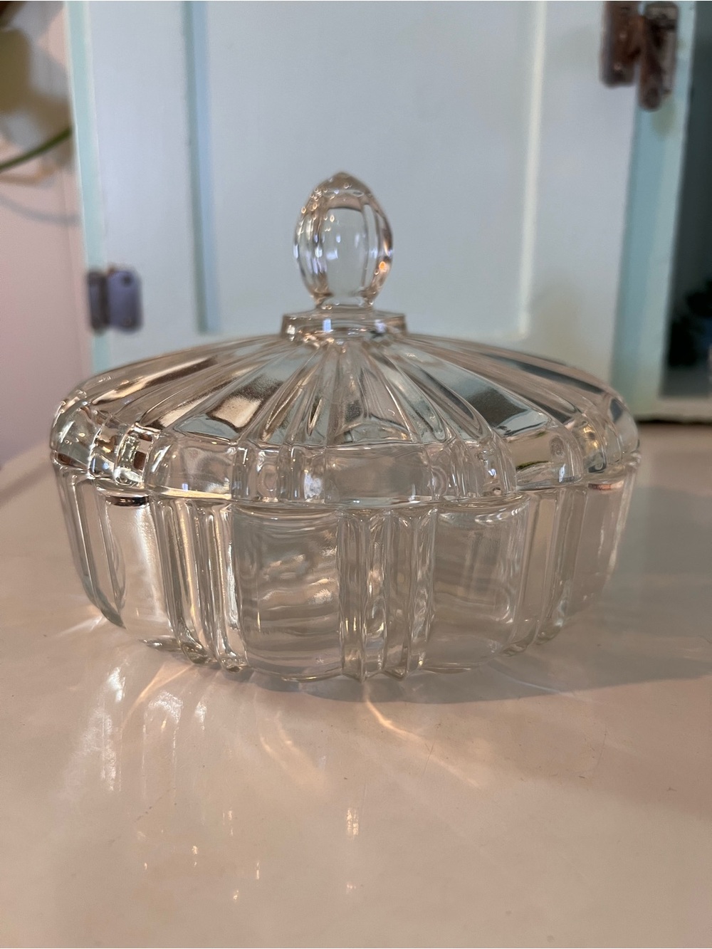 Clear Glass Covered Candy Dish – Elegant Home Dining Serving Bowl